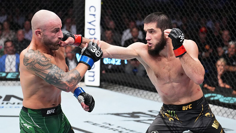 10 best matches from UFC 200 to UFC 300 - Photo 1