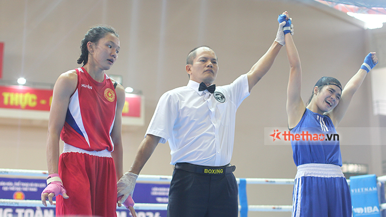 Two twins at the final of the national boxing tournament - Photo 2