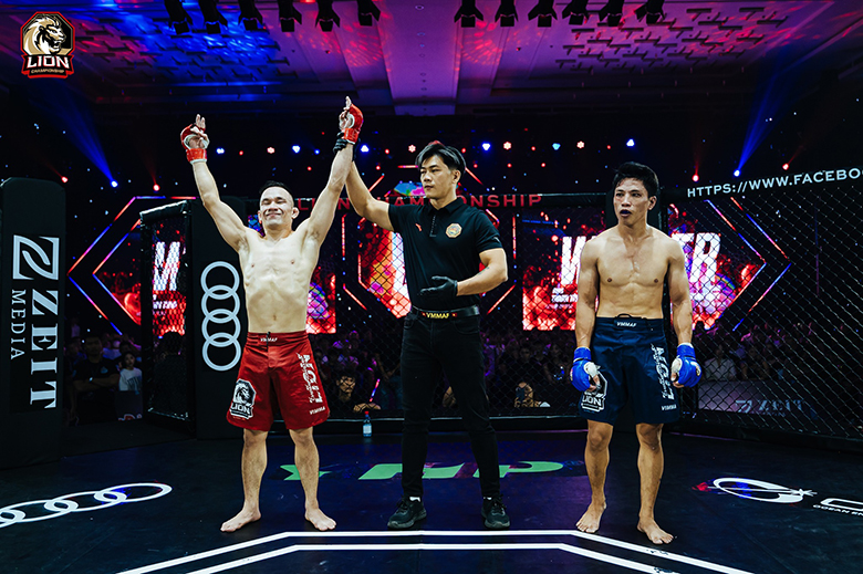 Referee Lion Championship: 'Song Tung' uses mouth and mouth even when playing - Photo 2