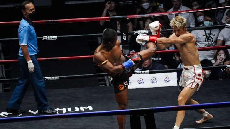 Buakaw took pictures with Chatri, preparing to attend One Championship? - Photo 1