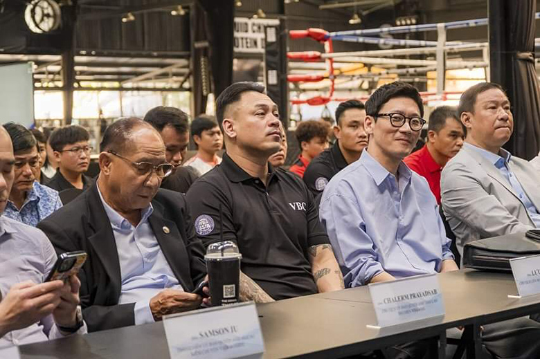 Nearly 150 students attended the professional boxing training course after the Lunar New Year - Photo 3