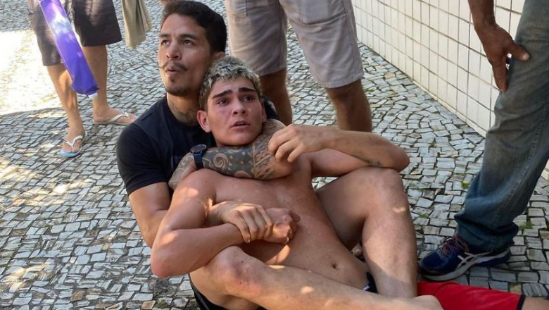 UFC boxers show their talent for robbery on the streets of Brazil - Photo 1