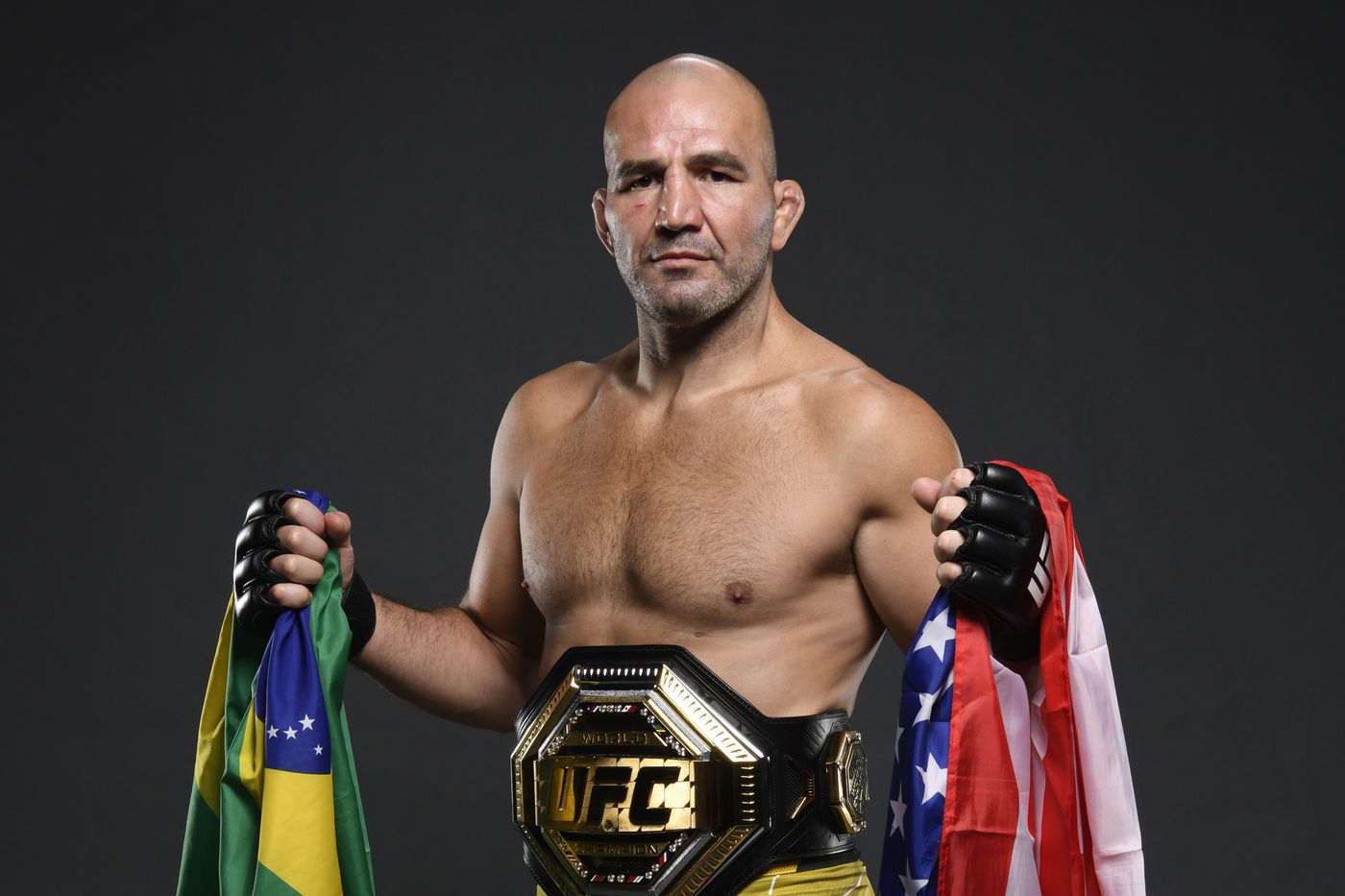Glover Teixeira declares retired after the UFC 283 defeat - Photo 2