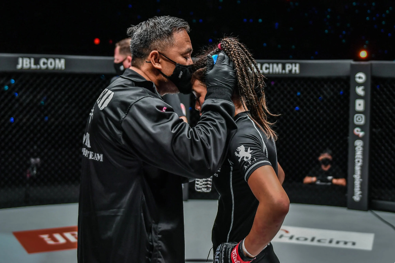 ONE Championship President Victoria Lee and Family - Photo 1