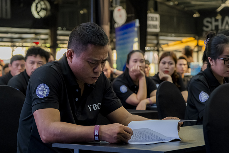 The first professional boxing training course of the Vietnam Boxing Federation: Towards the future - Photo 12
