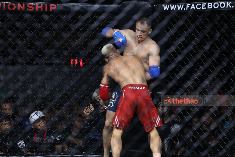 Tran Quang Loc Thang convinced Nguyen Van Kamil, crowned in Lion Championship - Photo 2