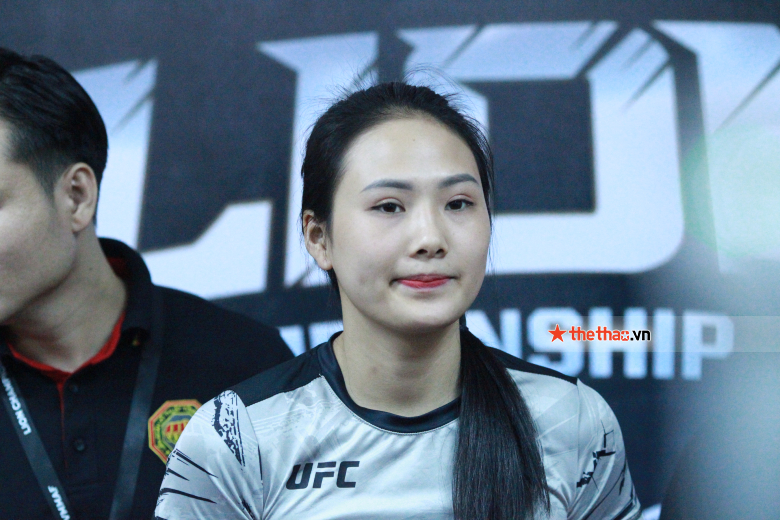 Hot girl MMA Pham Thi Nhung gave up before the final of Lion Championship - Photo 2