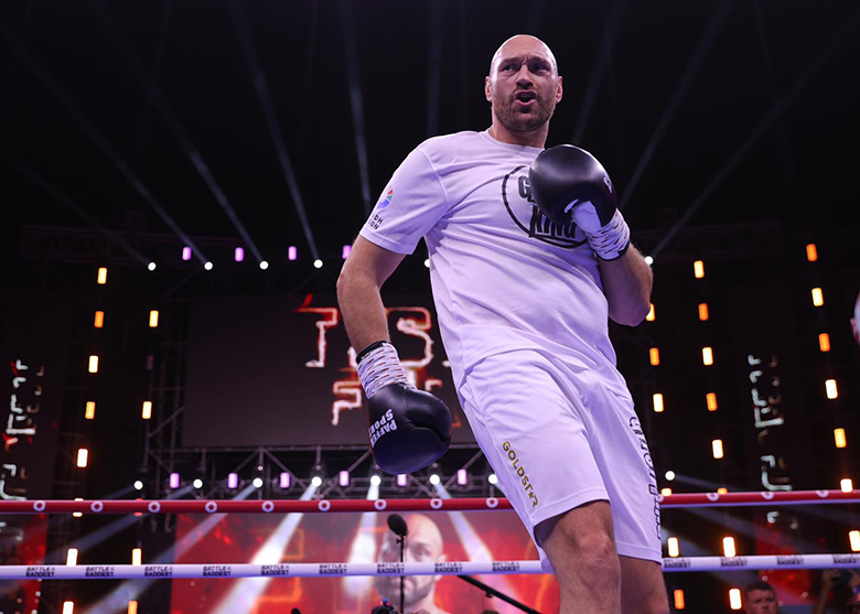 Fury, nunnou pocketed US $ 60 million from Boxing 'Super Classic' - Photo 3