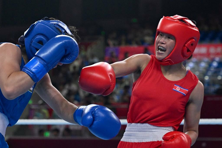 Korean boxing boxing victims against the host, winning the gold medal, with tickets to the Olympic Games - Photo 2