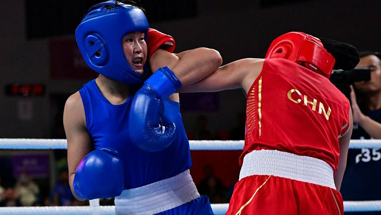 Korean boxing boxing victims reverse the host, winning gold medal, with tickets to Olympic - Photo 1