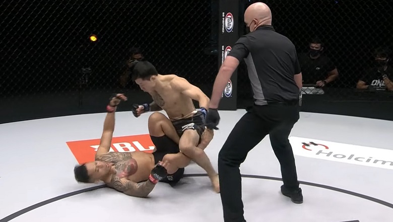 Martin Nguyen lost to Knockout before Kim Jae Woong with the right cupboard - Photo 3