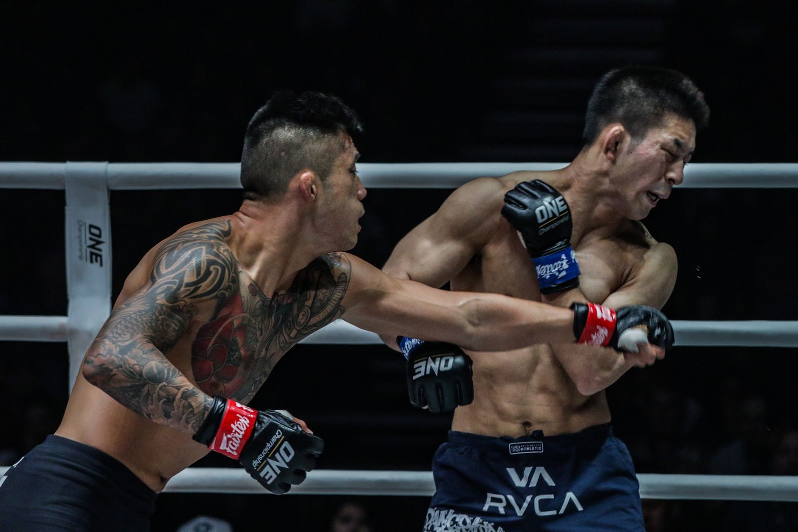 Martin Nguyen texted Kim Jae Woong: Don't think 