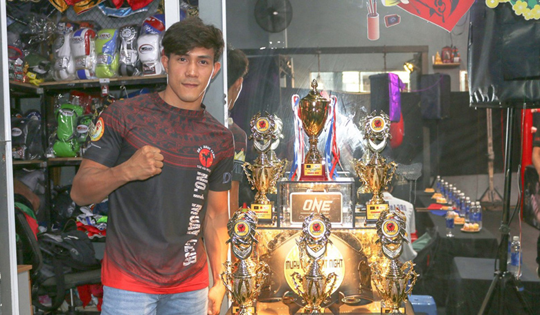 Who is Nguyen Tran Duy Nhat? Biography and unknown things about 'Lonely Bridge' Muay Thai Village - Photo 1