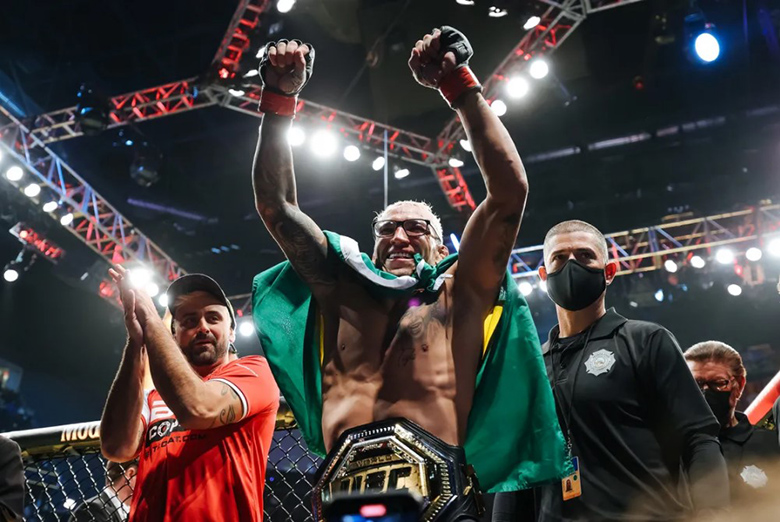 Face 5 fighters of 2021 in the UFC arena - Photo 3