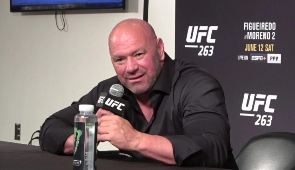 Dana White revealed that Conor McGregor had chronic arthritis leading to injury - Photo 2