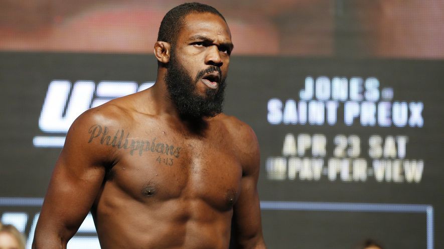 Khabib Nurmagomedov is a higher quality boxer than Jon Jones? - Photo 2