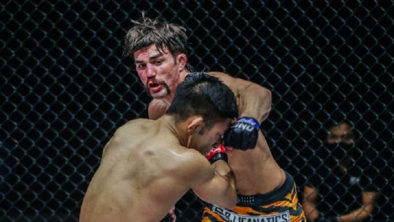 Thanh Le vs Garry Tonon: Who is the decision to control the game - Photo 2