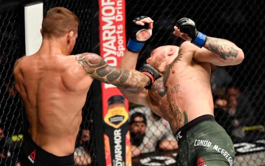 Not to fight Dustin Poirier, Conor McGregor has set the day of the stretching with Charles Oliveira - Photo 2
