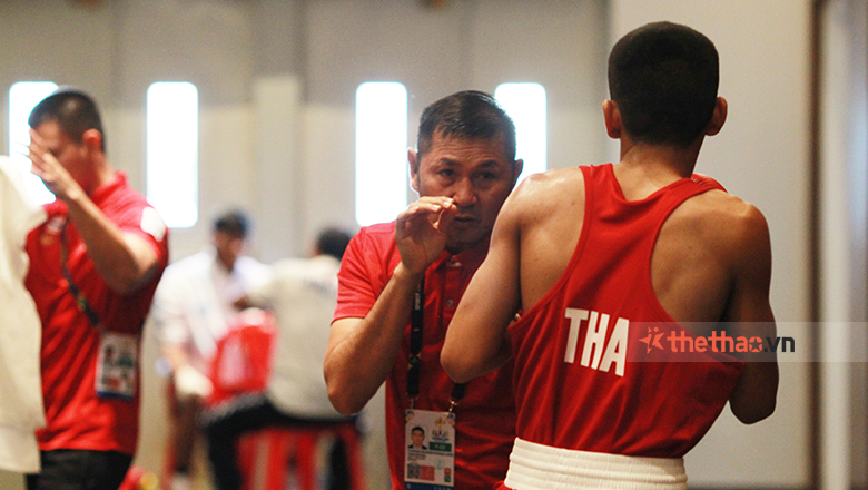 The Thai boxing team coach has worked for nearly 10 years in Vietnam - Photo 2