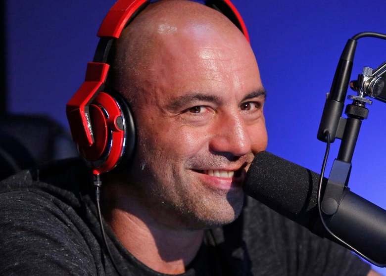 Joe Rogan - The most veteran commentator at UFC - Photo 2