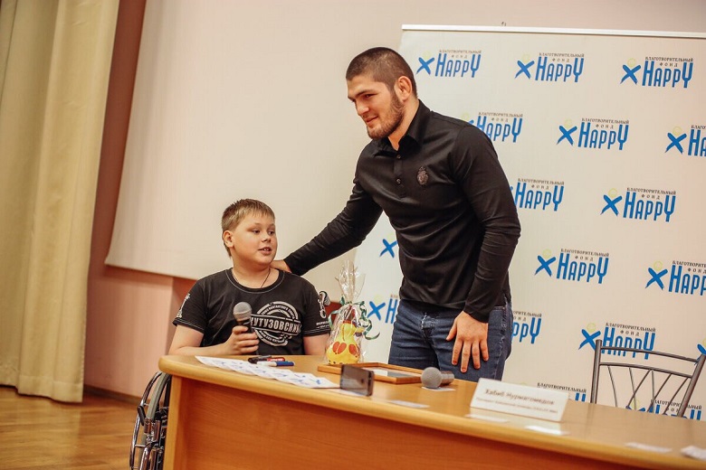 What charitable activities did Khabib Nurmagedov perform? - Photo 2