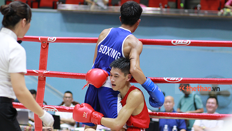 Phu Yen won backwards, Binh Duong, the army had the first victory to Boxing the strong teams 2023 - Photo 4