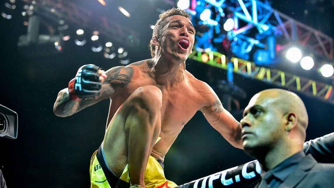 The past of Charles Oliveira: From the boy's heart disease to the world champion - Photo 2