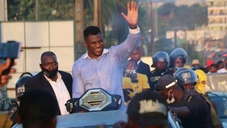 Francis nunnou sent to Jon Jones: My mission is to motivate him? - Photo 2