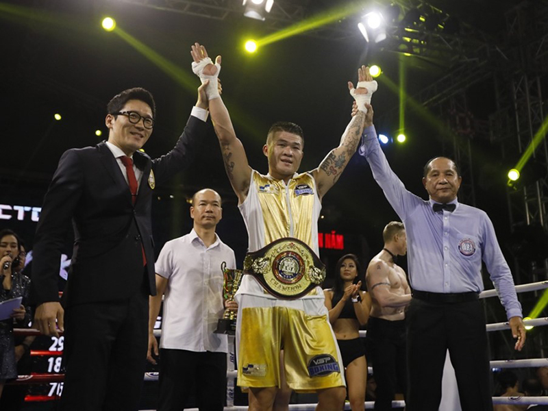 The WBA Asian boxing boxing tournament for the first time in Vietnam, the male king of Truong Dinh Hoang Thuong - Photo 7
