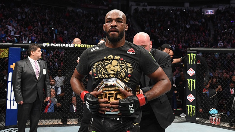 Derrick Lewis is ready to receive $ 8 million to fight Francis Ngannou - Photo 2