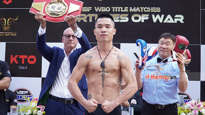 Dinh Hong Quan was stripped of the Asian IBF belt before the event 'Fortunes of War' - Photo 2