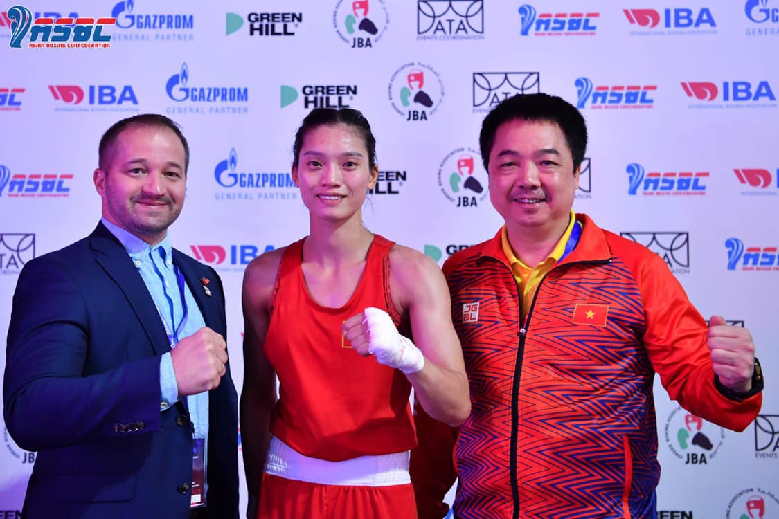 Nguyen Thi Tam won the third match, at the final of the Asian Championship Boxing - Photo 4