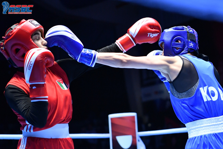 Nguyen Thi Tam defeated the No. 1 seed, in the semi -finals of the Asian Championship Boxing - Photo 2
