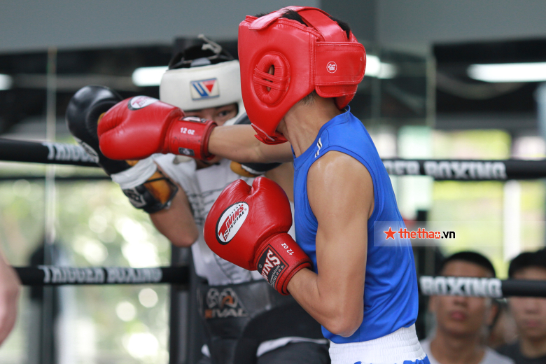 Boxing Nam Hanoi fought with Trigger Club before the National Sports Festival - Photo 1