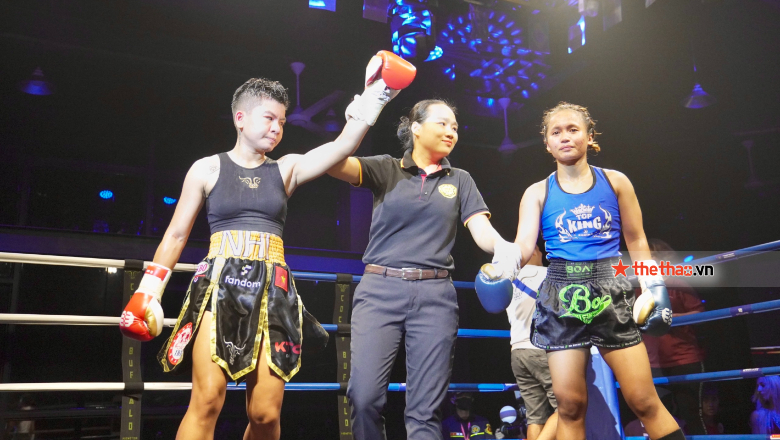 Thu Nhi destroyed Indonesian boxers in the match - Photo 1