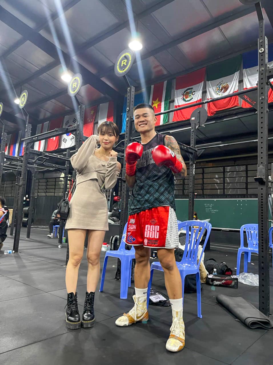 Han Sara, Linh Ka 'landing' to Boxing Lead The Beginning event - Photo 14