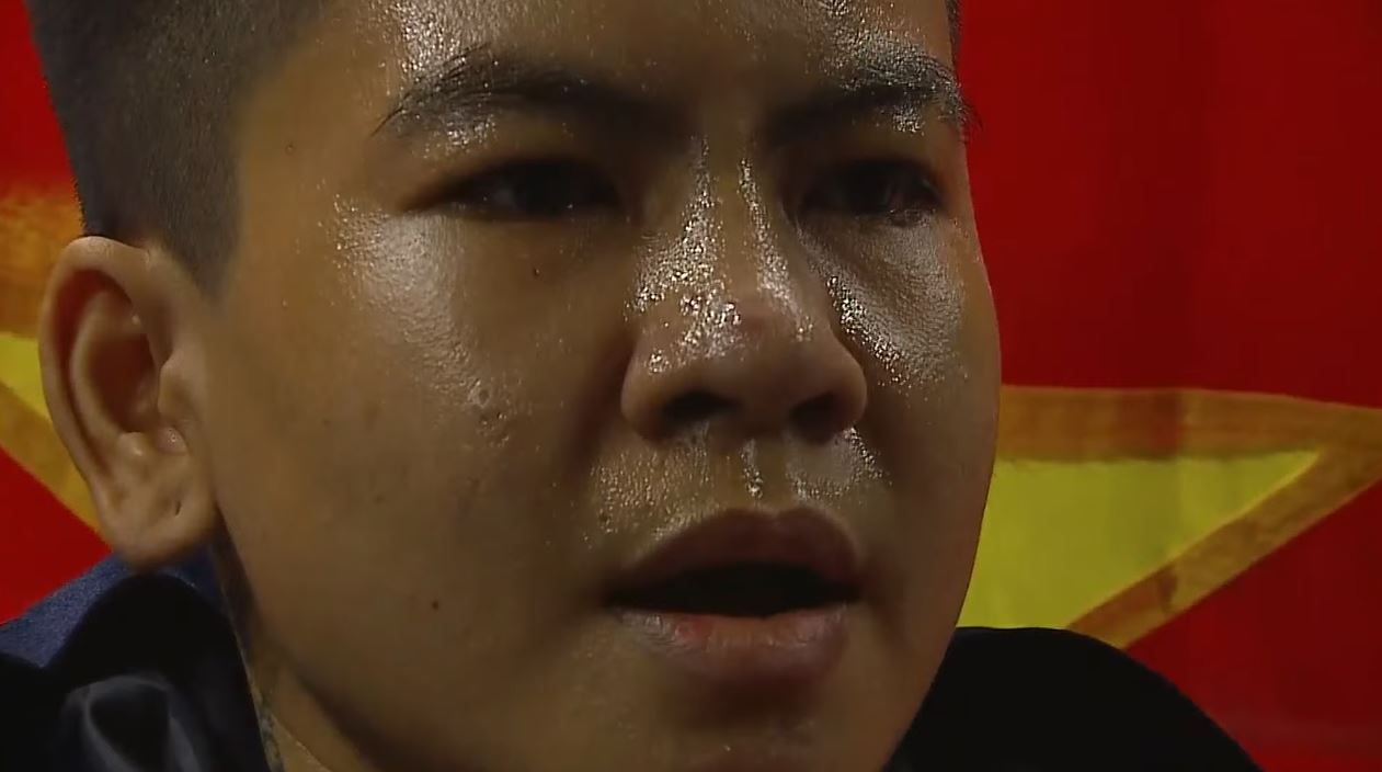 Thu Nhi lost to Vallle, no longer an unbeaten champion - Photo 2