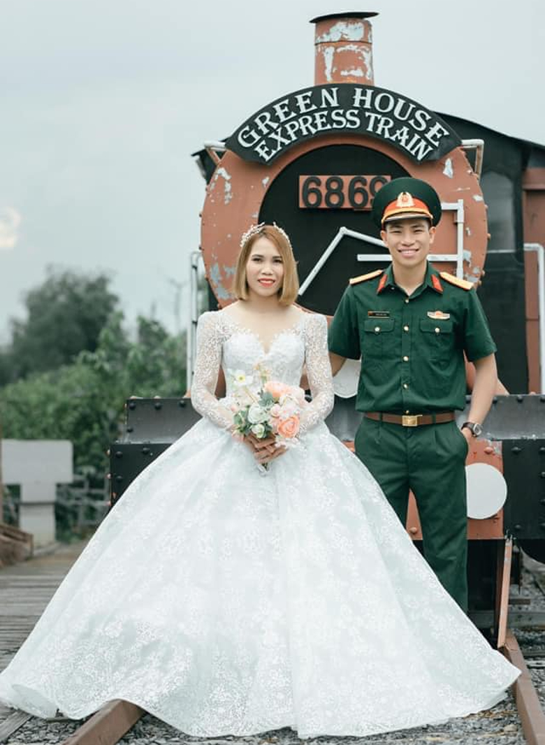 Tran Thi Linh got married after winning the HCV Boxing Sea Games 31 - Photo 2