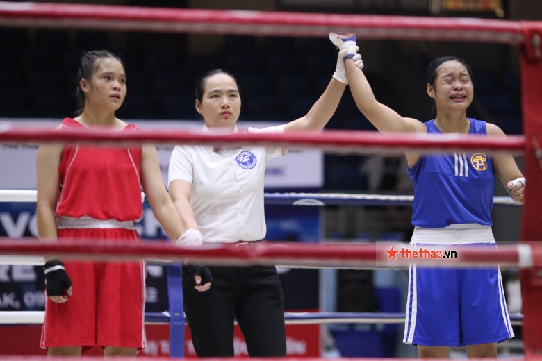 The fighters were punched and bleeded nose and still won against the national boxing prize - Photo 6