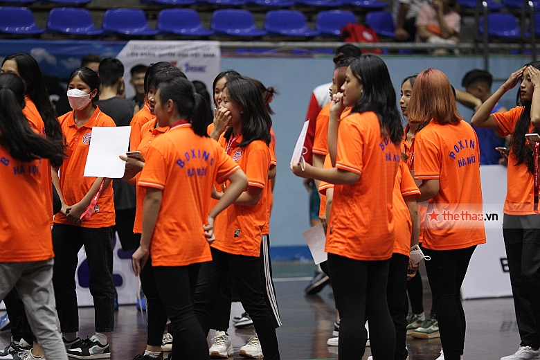 The Hanoi player cheered happily when listening to the announcement in the first group of the whole group of 17-18 - Photo 3