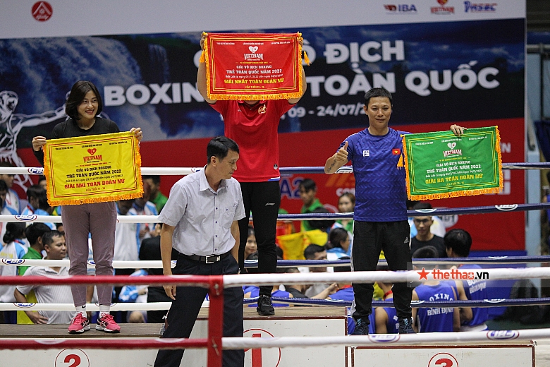 Hanoi won the 3 most flags of the whole National Boxing Championship 2022 - Photo 2