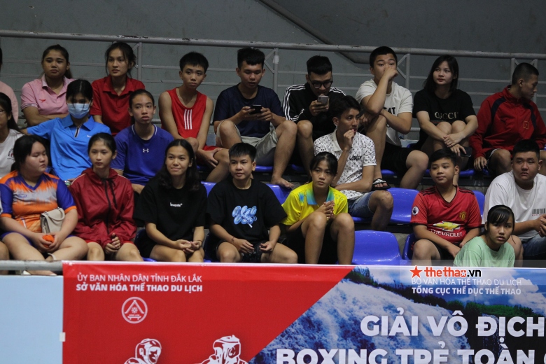 Thu Nhi came to Buon Ma Thuot to practice, attend the nationwide boxing championship - Photo 2