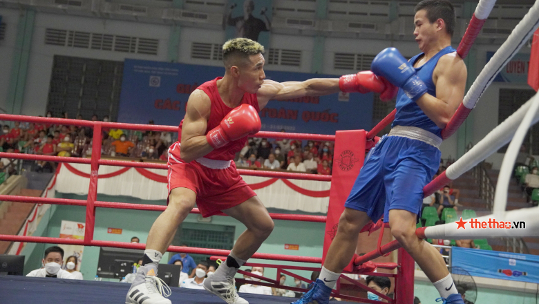 Nguyen Van Hai played the professional boxing in the Philippines in August - Photo 2