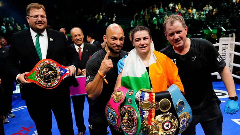 Katie Taylor won the biggest female boxing match - Photo 1