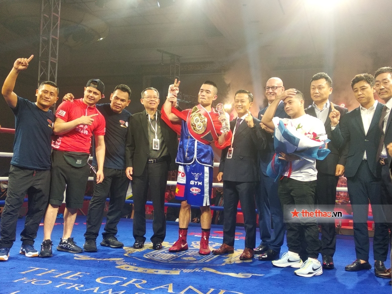 'Dinh Hong Quan became a champion thanks to his burning love with Boxing' - Photo 2