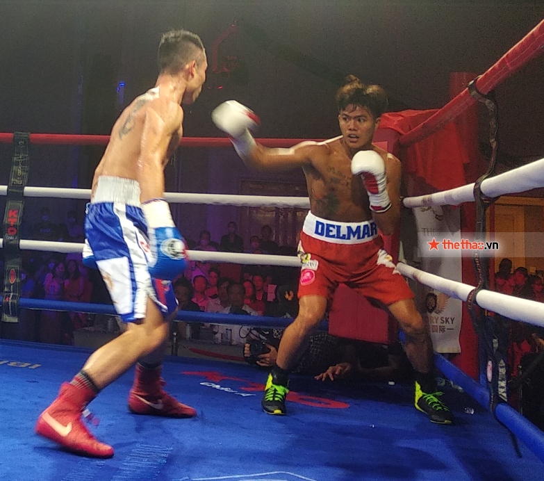 Dinh Hong Quan won the IBF Asia belt, Vietnam has 1 more boxing champion - Photo 9