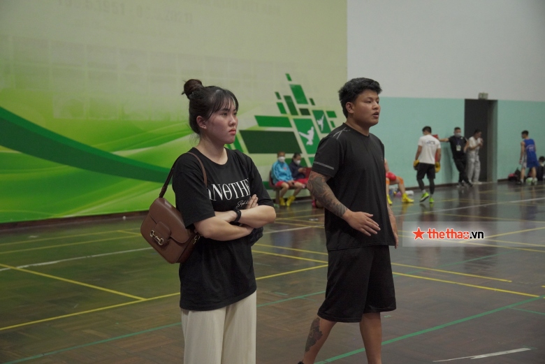 Boxer Hai Phong has no opponent in the second half ... still criticized by the coach - Photo 2