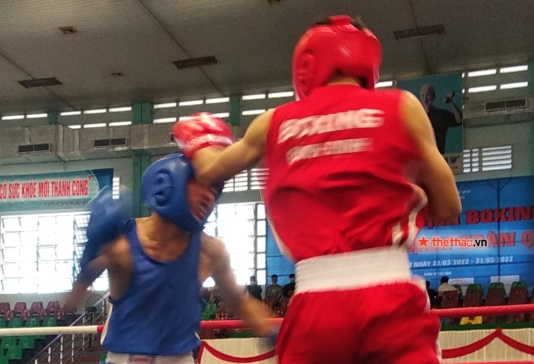 Vinh 'Tyson' won the dramatic reverse at the opening day of the National Boxing Championship - Photo 5