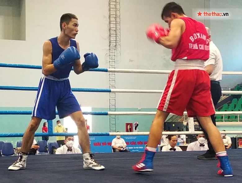 Vinh 'Tyson' won the dramatic reverse at the opening day of the national boxing championship - Photo 8