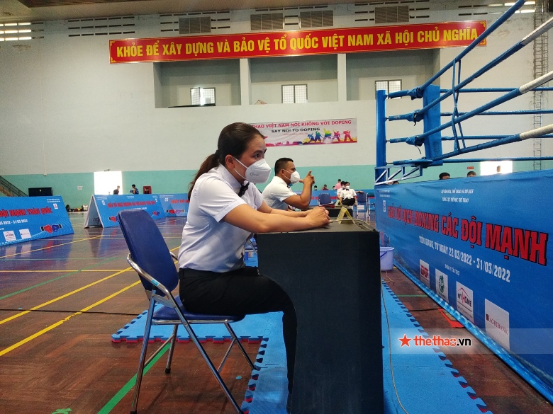 Vinh 'Tyson' won the dramatic reverse at the opening day of the National Boxing Championship - Photo 11